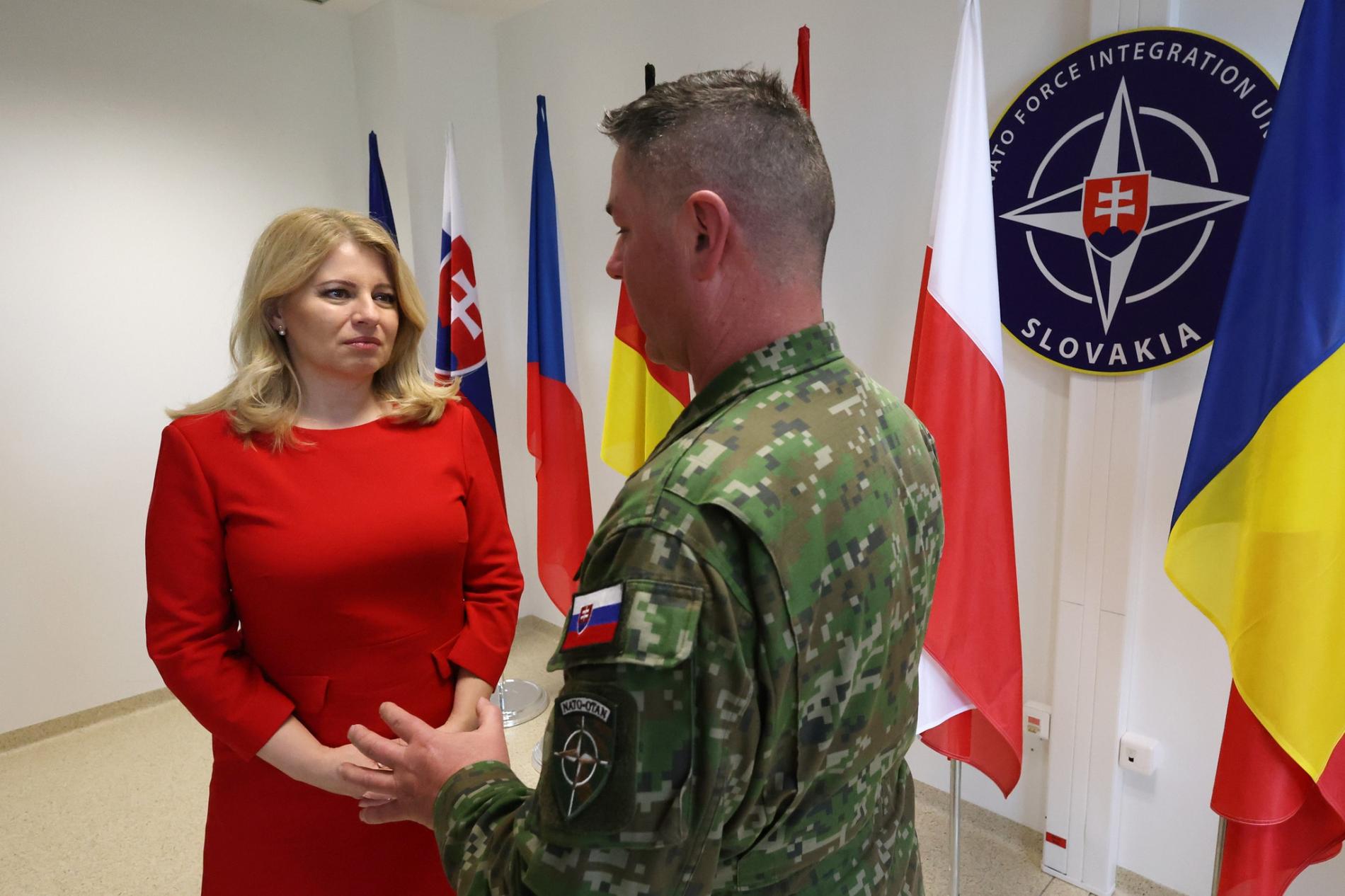 Prezidentka SR Zuzana Čaputová navštívila posádku NFIU vo Vajnoroch