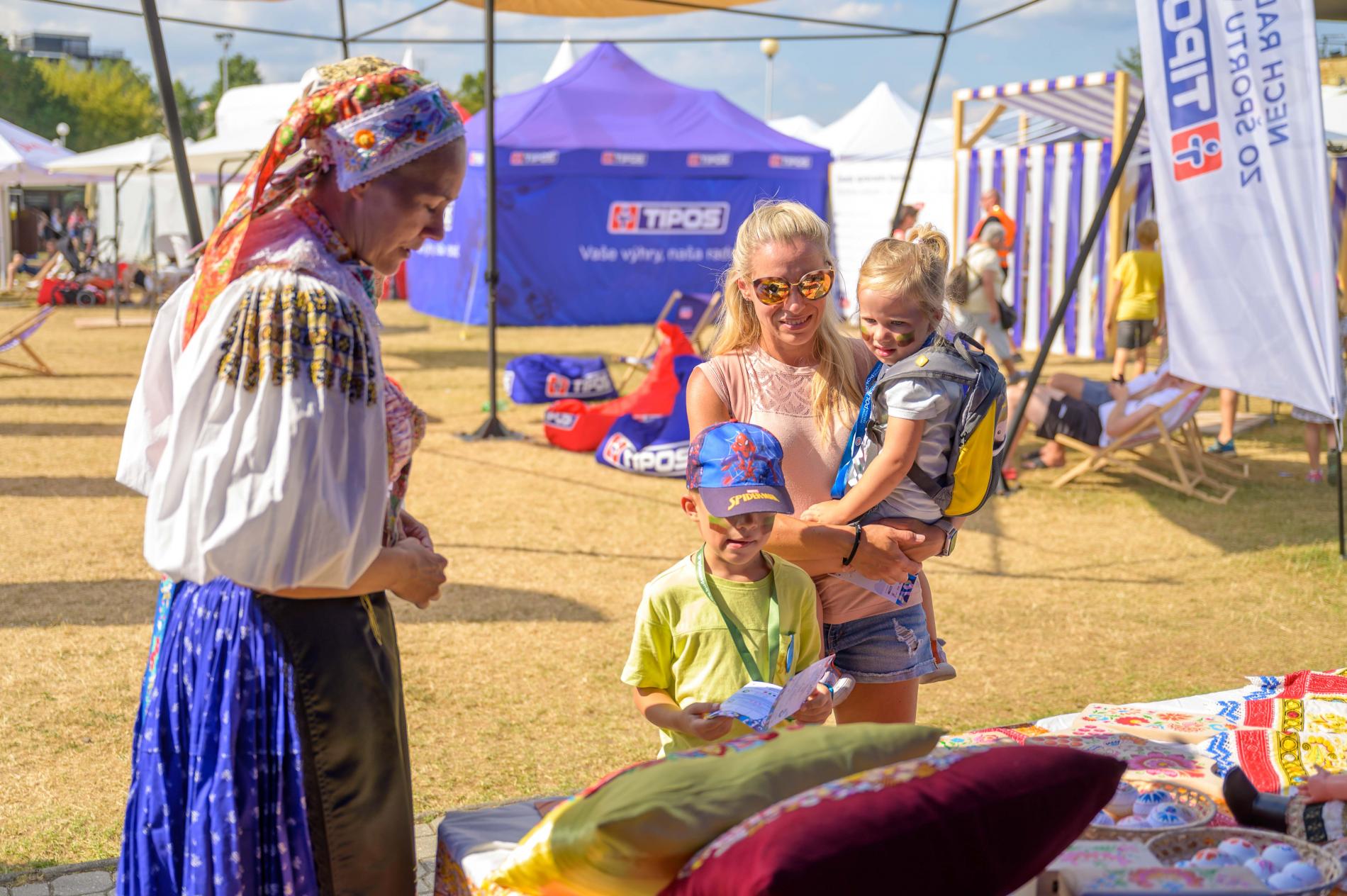 Prezentácia Vajnorského ornamentu na Olympijskom festivale