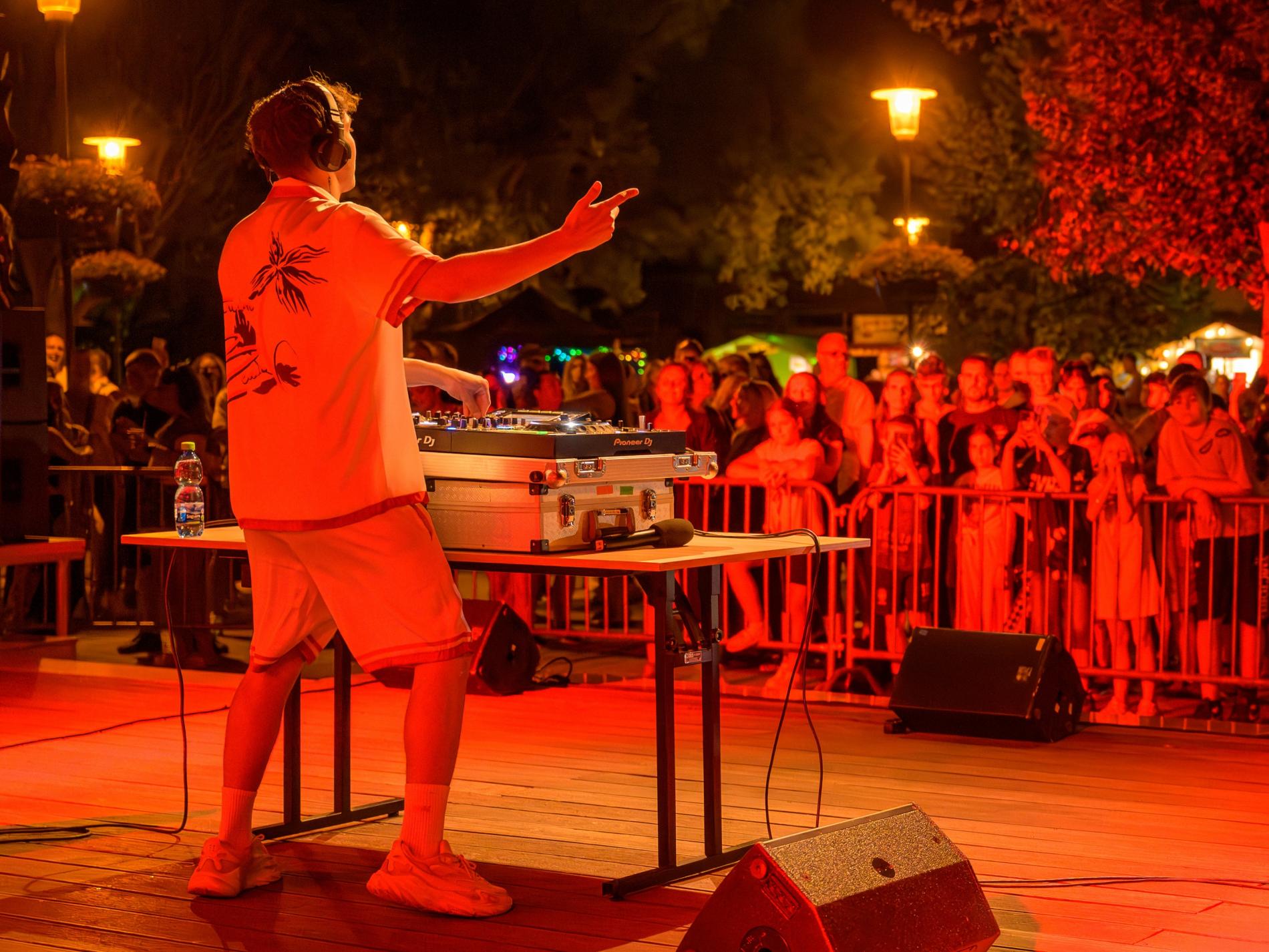 Kultúrne leto vo Vajnoroch odštartovalo vo veľkom štýle