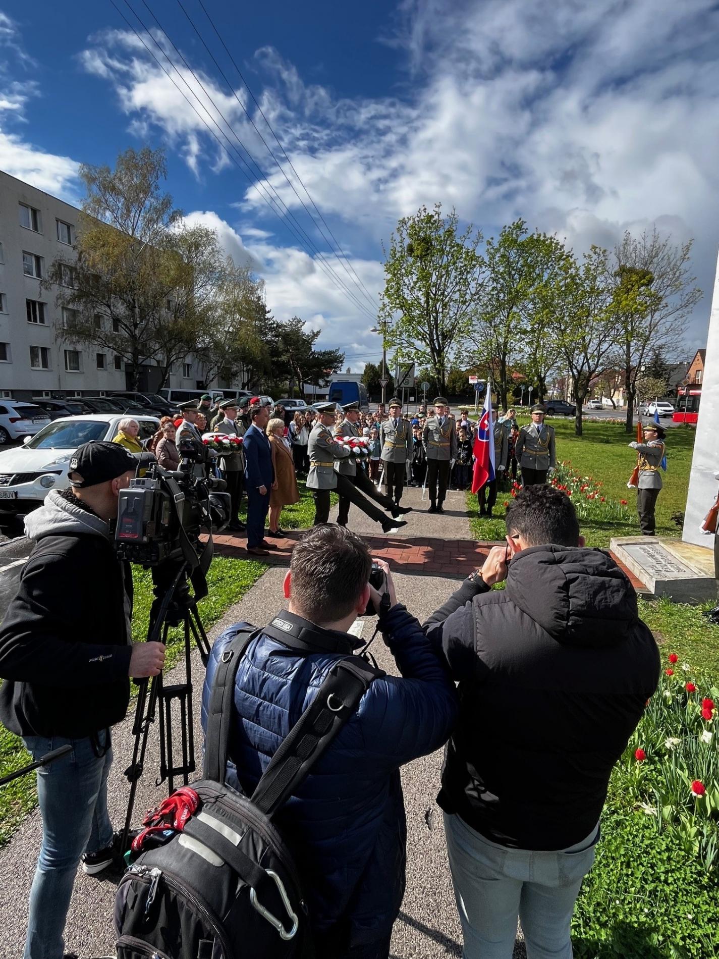 Vo Vajnoroch si pripomenuli výročie oslobodenia Bratislavy